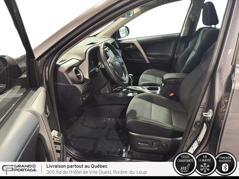 toyota RAV4 2018 - 11