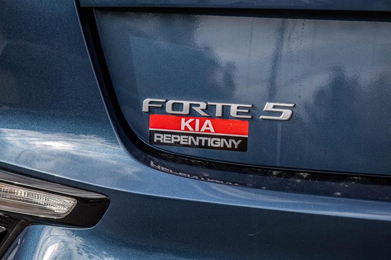 kia Forte5 2022 - 7
