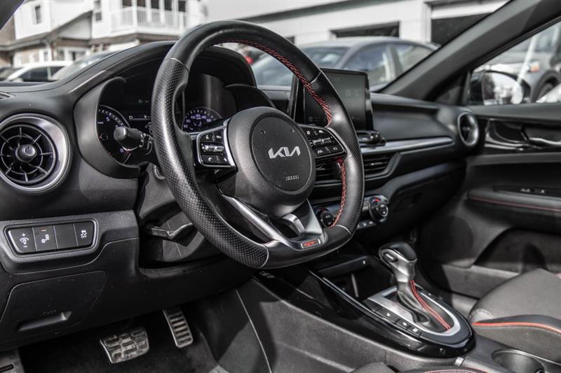kia Forte5 2022 - 12