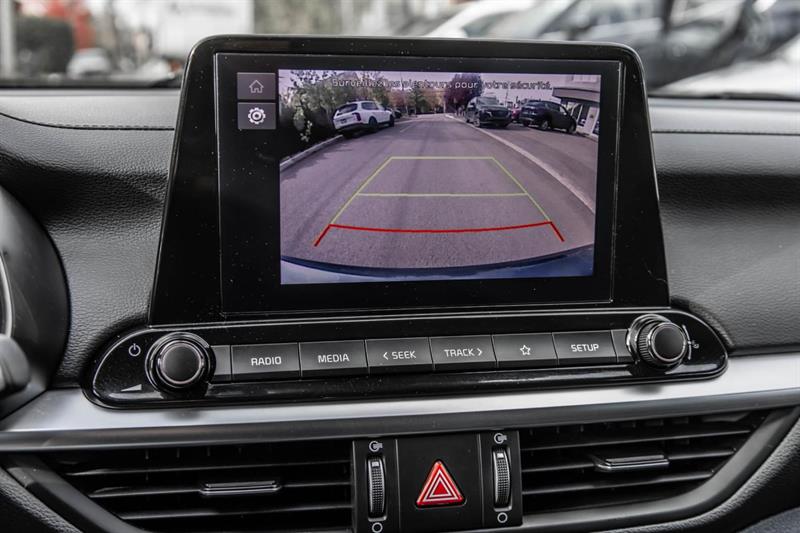 kia Forte5 2022 - 25