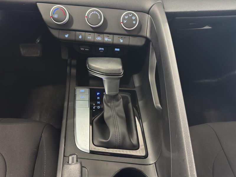 hyundai Elantra 2023 - 13