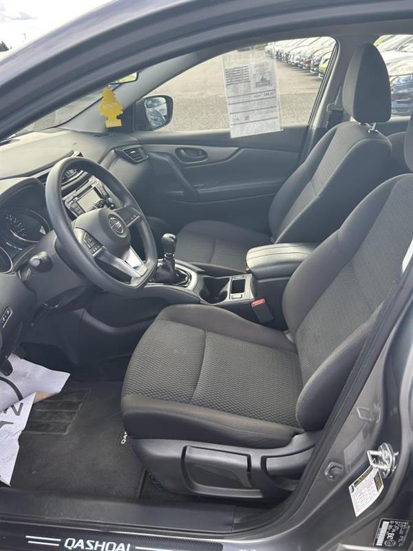 nissan Qashqai 2020 - 17