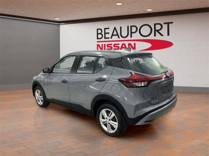 nissan Kicks 2023 - 10