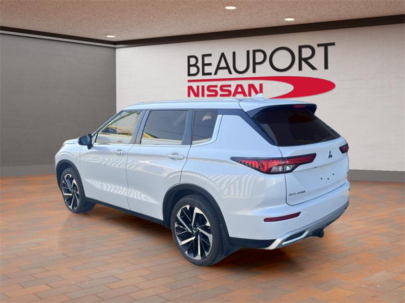 mitsubishi Outlander 2023 - 6