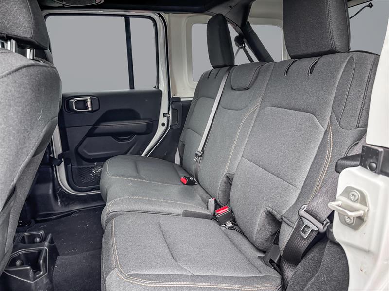 jeep Wrangler 2024 - 13