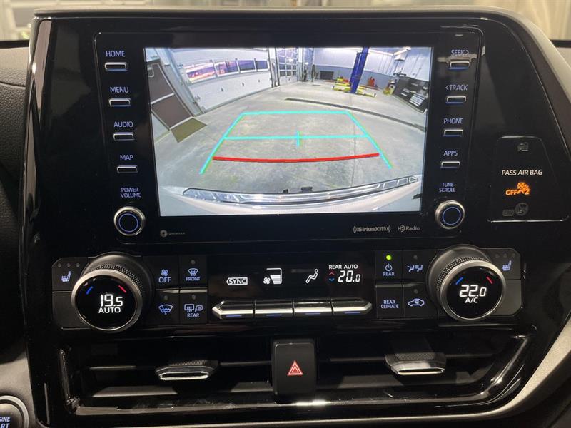 toyota Highlander 2021 - 25