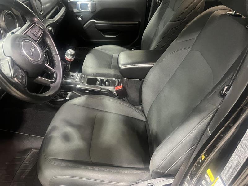 jeep Wrangler 2022 - 10