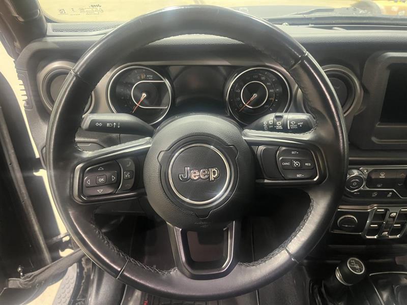 jeep Wrangler 2022 - 16