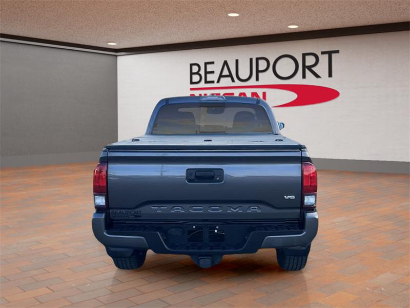 toyota Tacoma 2018 - 3