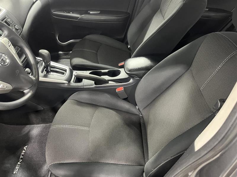 nissan Sentra 2017 - 11