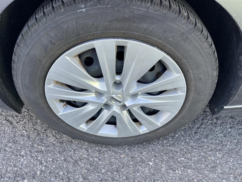 nissan Sentra 2022 - 10