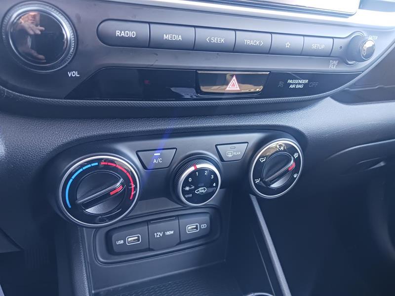 hyundai Venue 2022 - 20