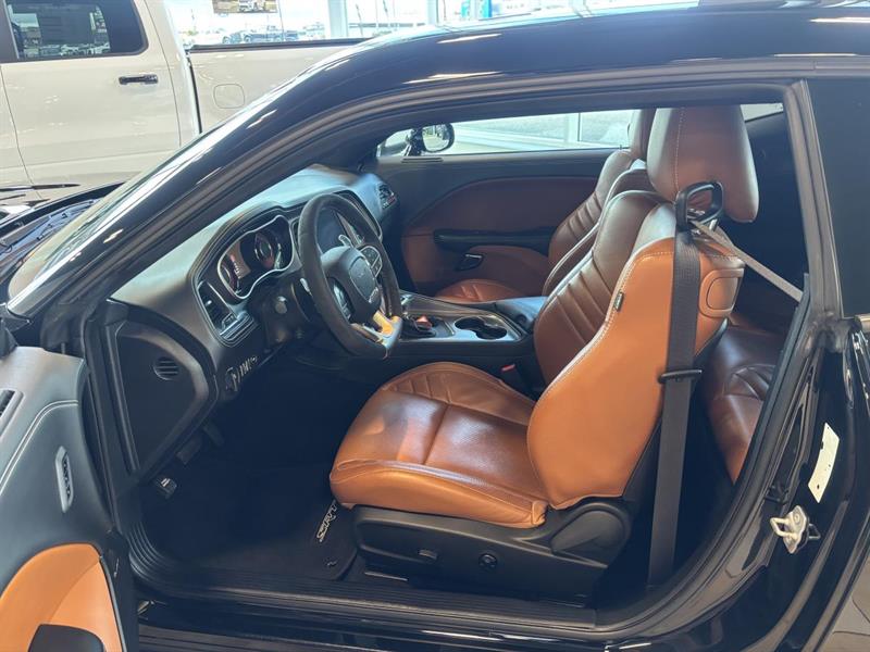 dodge Challenger 2023 - 8