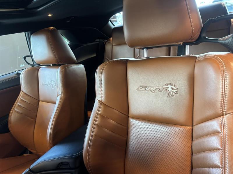 dodge Challenger 2023 - 10