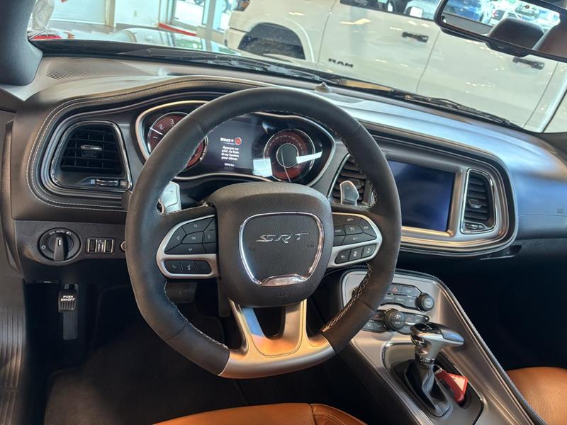 dodge Challenger 2023 - 12