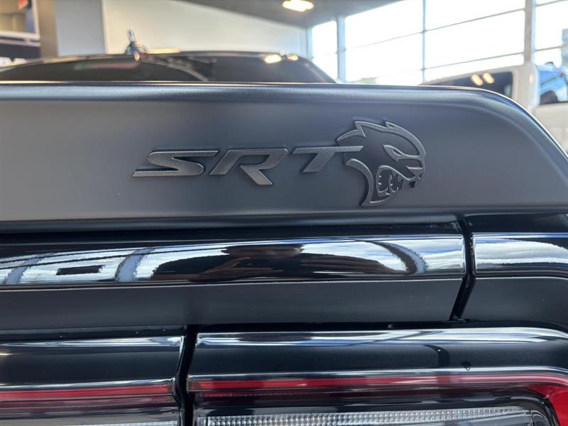 dodge Challenger 2023 - 17