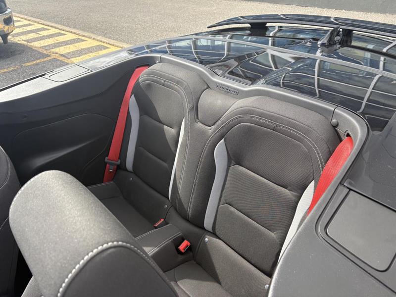 chevrolet Camaro 2023 - 25