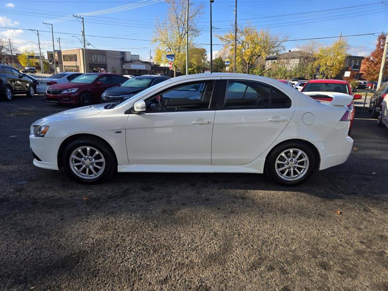 mitsubishi Lancer 2015 - 4