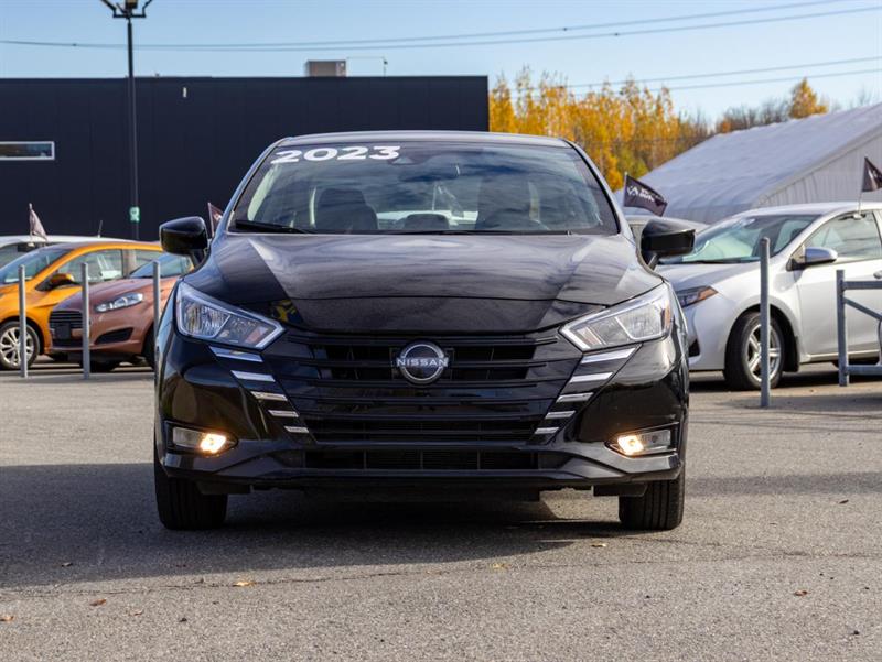 nissan Versa 2023 - 3