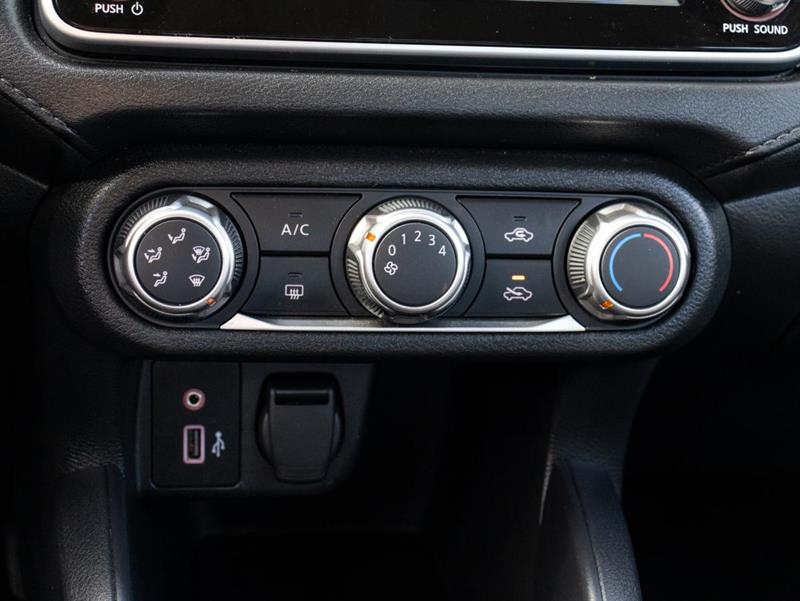 nissan Versa 2023 - 21