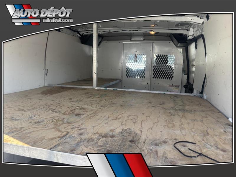 ford Transit Cargo Van 2016 - 5