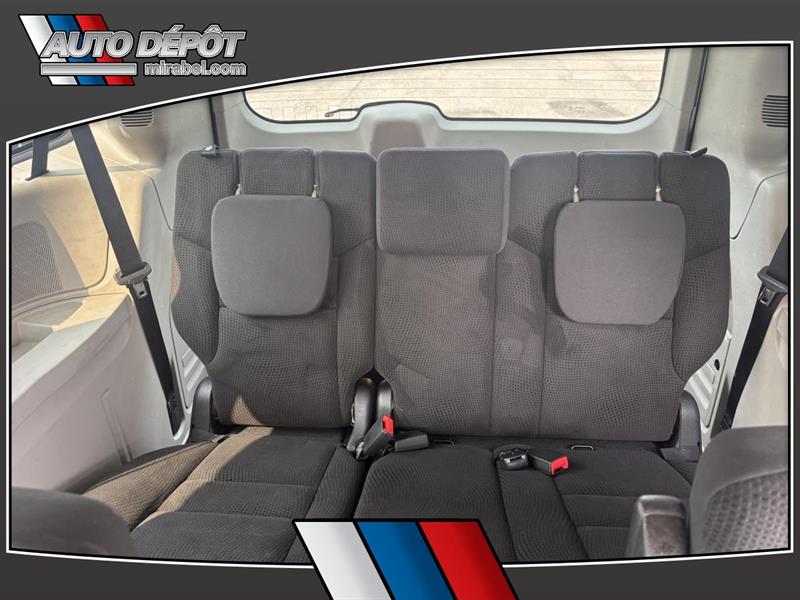 dodge Grand Caravan 2017 - 10