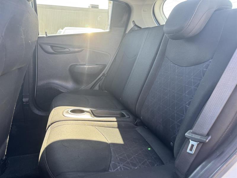 chevrolet Spark 2020 - 23