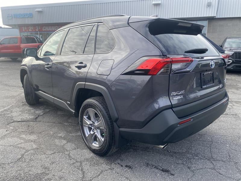 toyota RAV4 2023 - 8