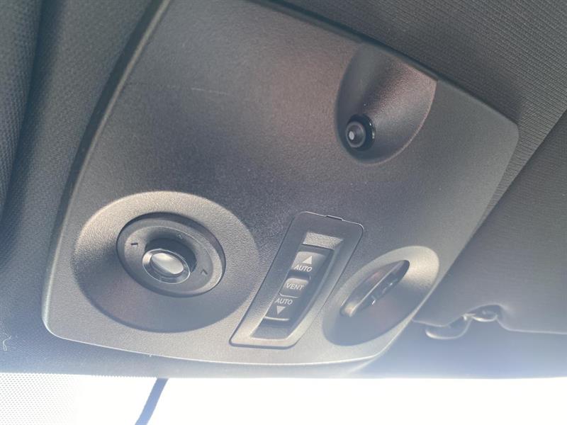 chrysler 200 2014 - 22