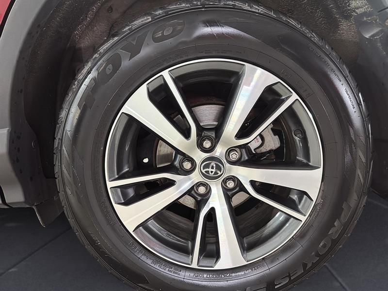 toyota RAV4 2018 - 9