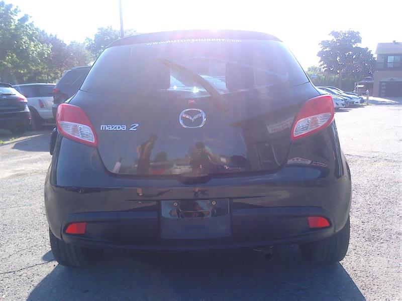 mazda Mazda2 2011 - 8