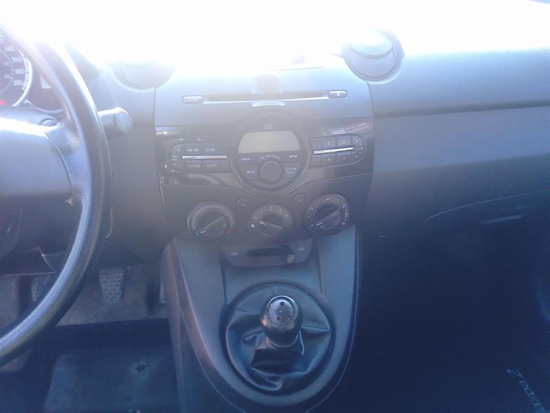 mazda Mazda2 2011 - 16
