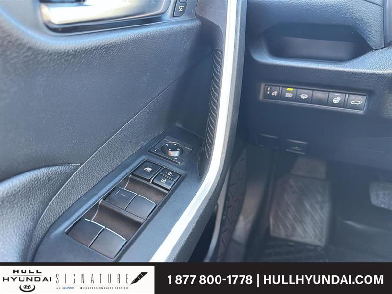 toyota RAV4 2021 - 11