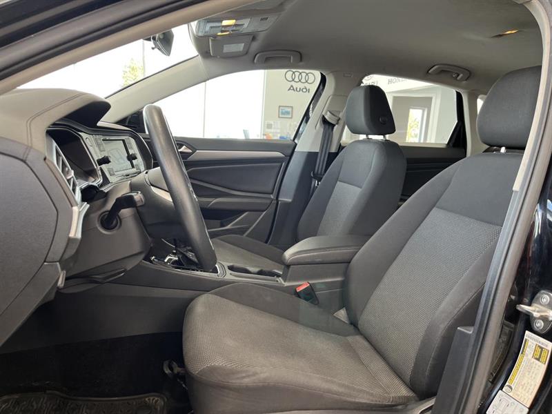 volkswagen Jetta 2020 - 10