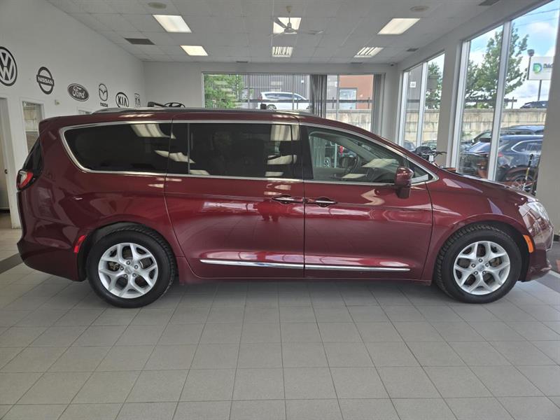 chrysler Pacifica 2018 - 7