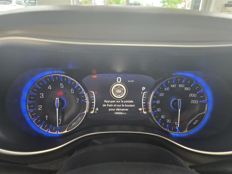 chrysler Pacifica 2018 - 16