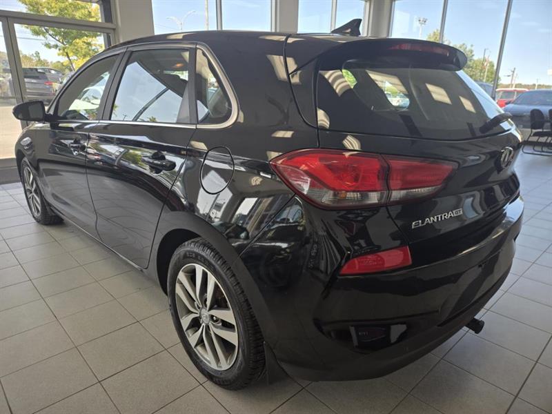 hyundai Elantra GT 2019 - 2