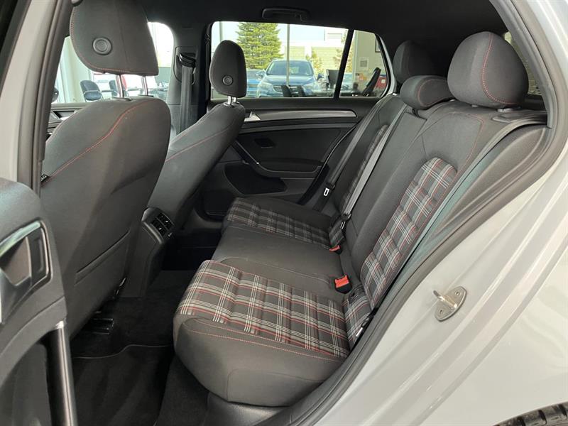 volkswagen Golf GTI 2018 - 18