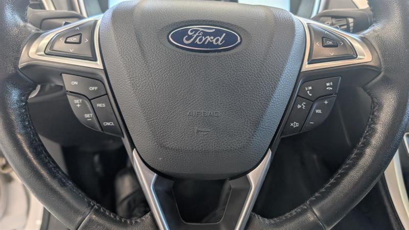 ford Fusion 2016 - 12