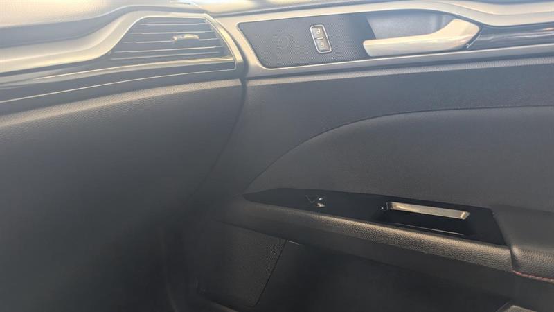 ford Fusion 2016 - 20