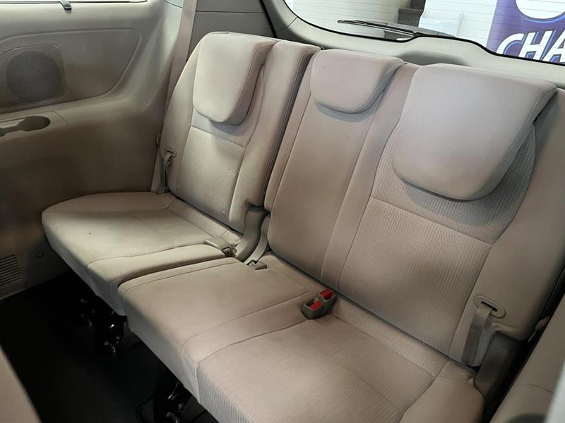 kia Sedona 2019 - 19