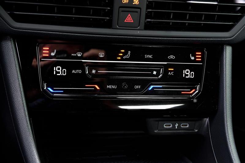 volkswagen Jetta 2025 - 14