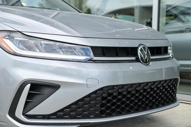 volkswagen Jetta 2025 - 2