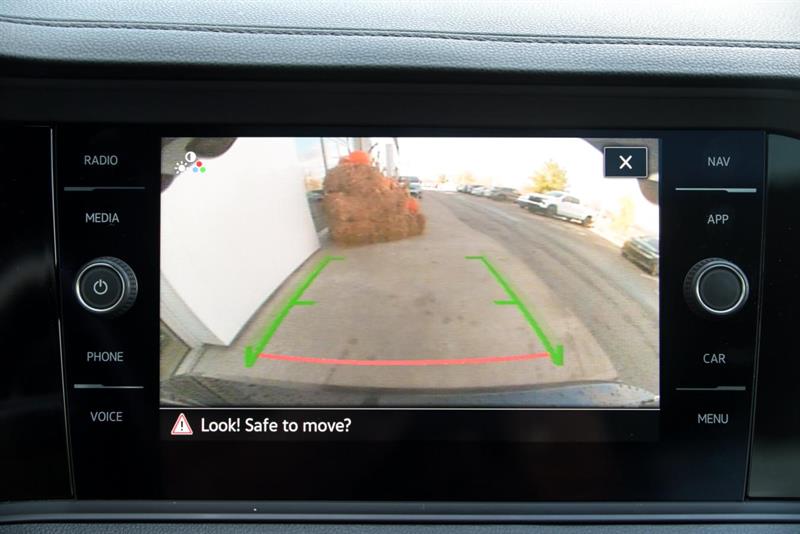 volkswagen Jetta 2021 - 18