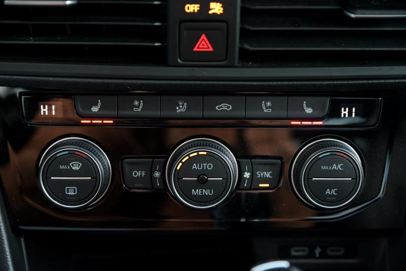 volkswagen Jetta 2021 - 19