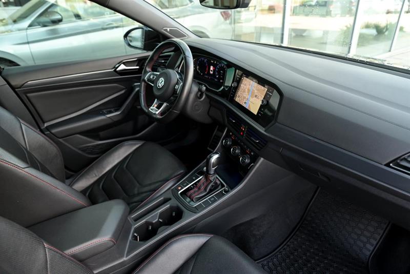 volkswagen Jetta 2021 - 24