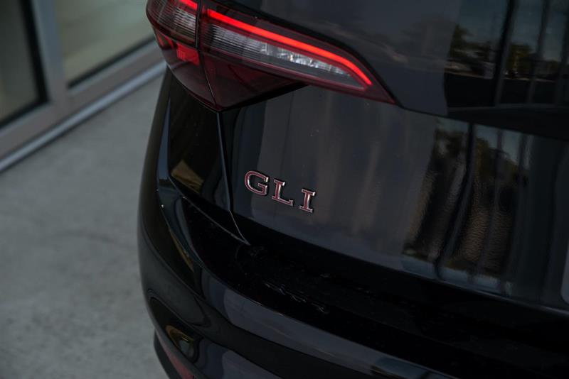 volkswagen Jetta GLI 2023 - 8