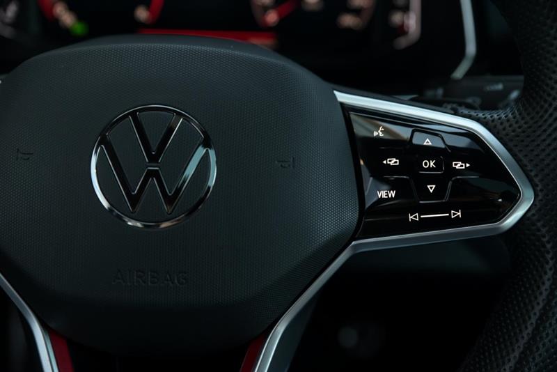 volkswagen Jetta GLI 2023 - 14