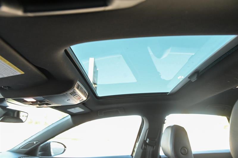 volkswagen Jetta GLI 2023 - 21