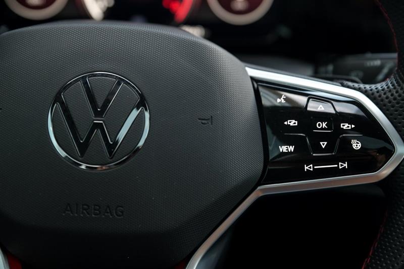 volkswagen Golf GTI 2024 - 13